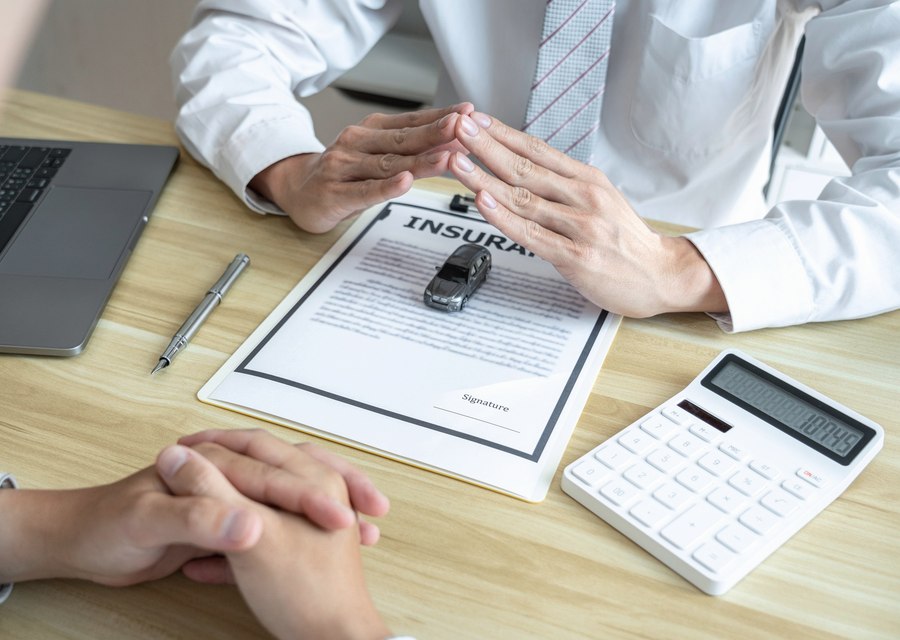 Walker Elizabeth Auto Insurance auto insurance in Macomb, MI (1)