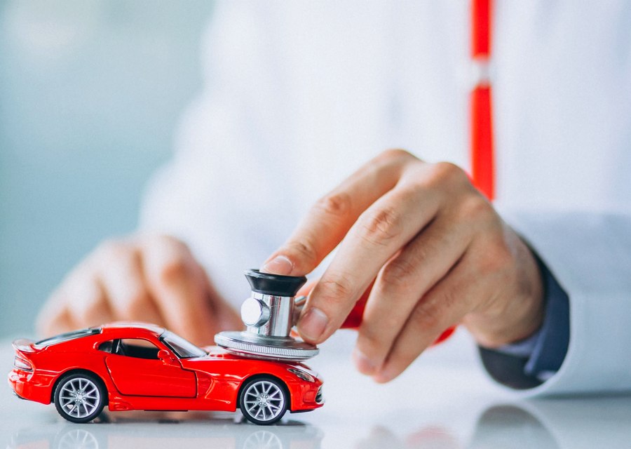 Lee Car Insurance auto insurance in Fontana, CA (2)